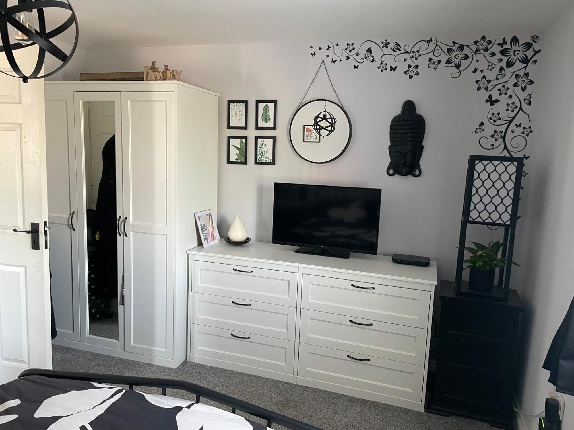 Cosy Home From Home With Private Bathroom - Free Parking Cardiff Buitenkant foto
